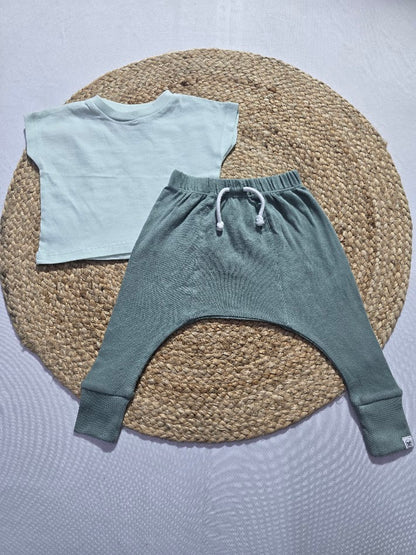 Baby's diaper pant set - sky blue