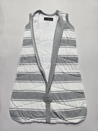 Baby's sleeping bag with sponge - grey stripes