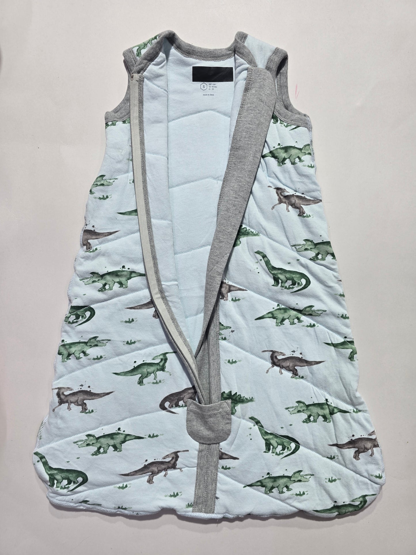 Baby's sleeping bag - dinosaur
