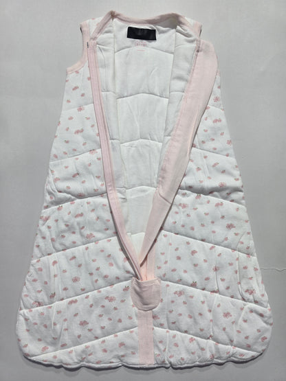 Baby's sleeping bag - pink buds