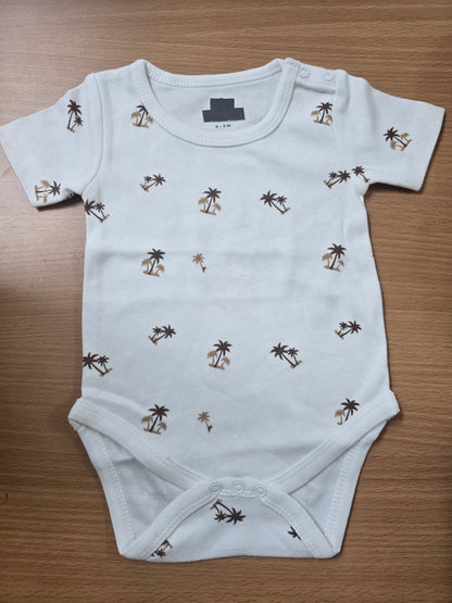 Baby's rompers - tree